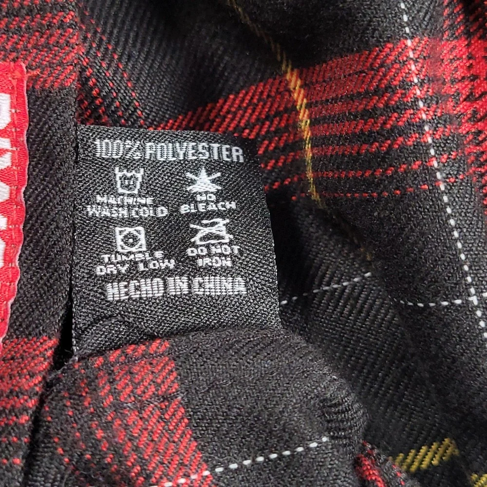 Dixxon Flannel Iron Bean Coffee Co Shirt Mens M Red Black Plaid D-Tech Button Up